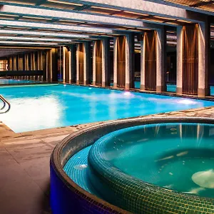 Ξενοδοχείο με διαμερίσματα Gardens & Wellness